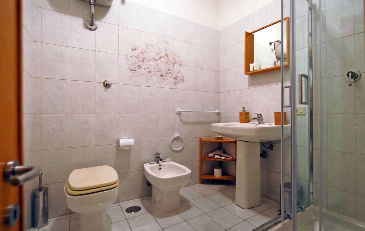 Elegant Apartment Via Veneto By Varental Róma Kültér fotó